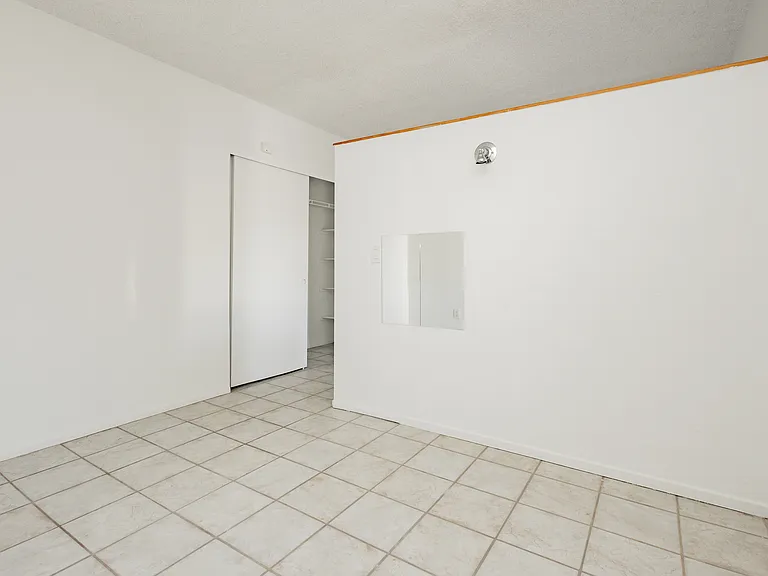 3969 Manford Cir — Photo 36