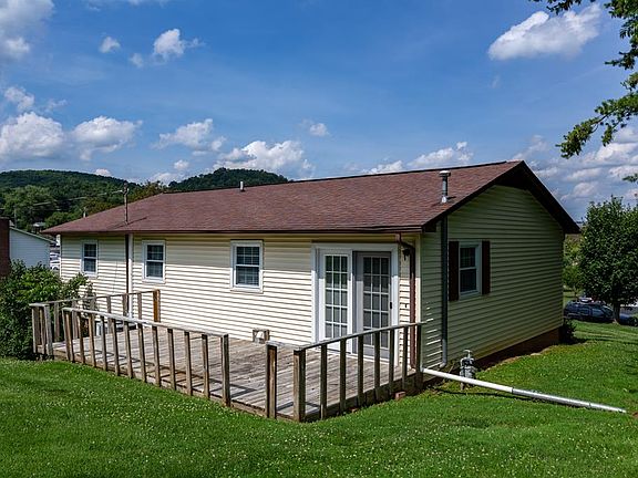 5th image of 102 Clinch Mountain Ave