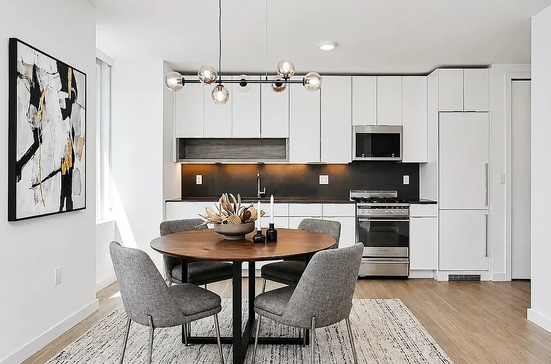 70 West 37th Street — Photo 3