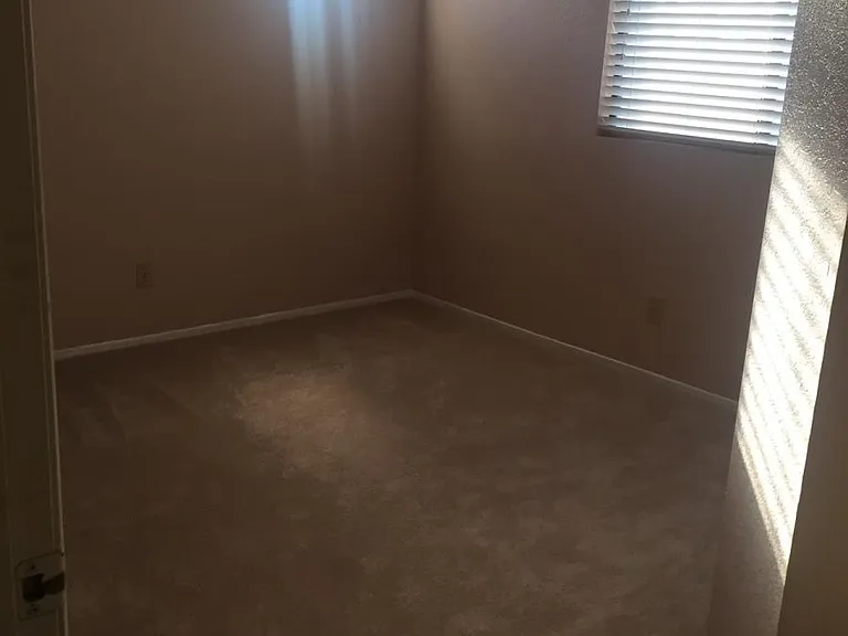 26291 Windsor Dr — Photo 1