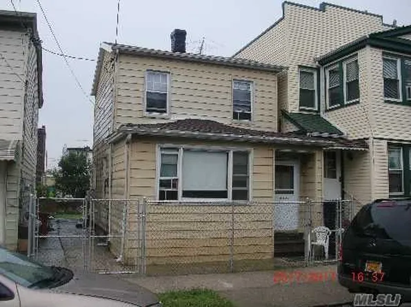 9518 85th St, Ozone Park, NY 11416