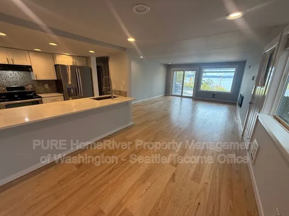 3306 Lake Washington Blvd N APT 1, Renton, WA 98056