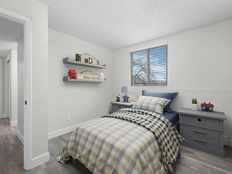 North Star Apartments - Beautiful Remodeled Apartments — Photo 51