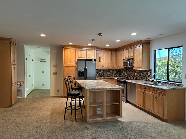 40 Shannon Ct — Photo 10