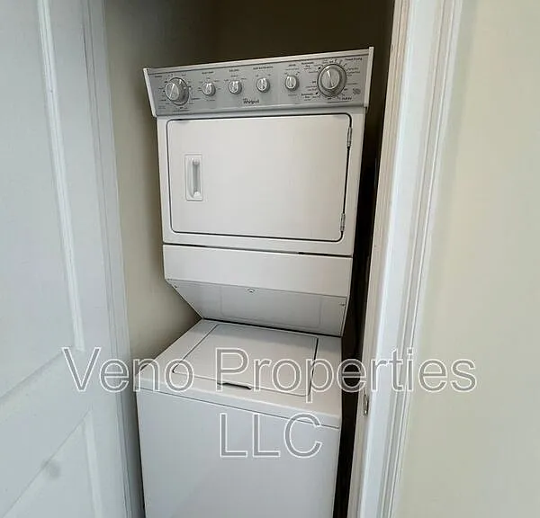 591 Boght Rd #4 — Photo 9