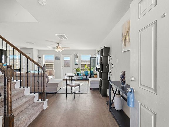 3rd image of 2044 Ezell Dr