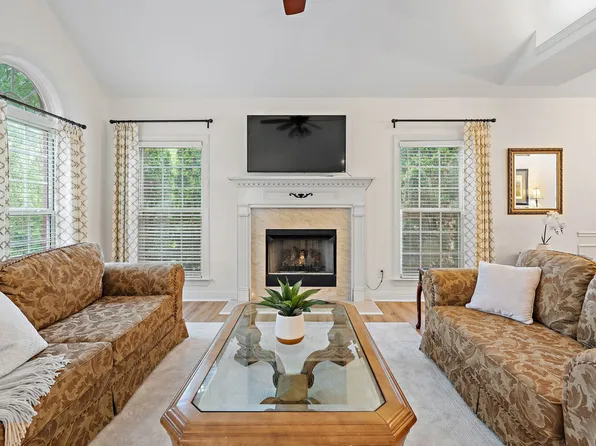 313 Red Feather Ln, Brentwood, TN 37027