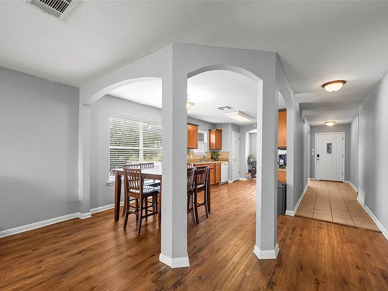 3800 Hickox Dr — Photo 9