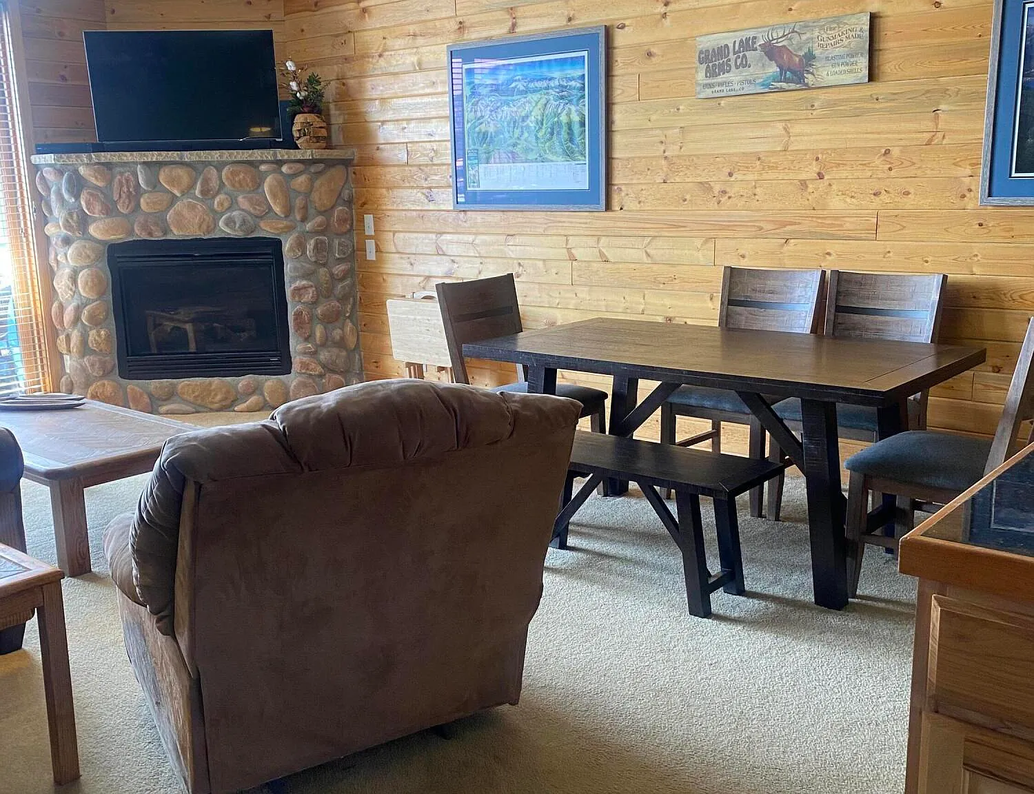 2 bed, 914 sqft, $2,300 — Photo 4
