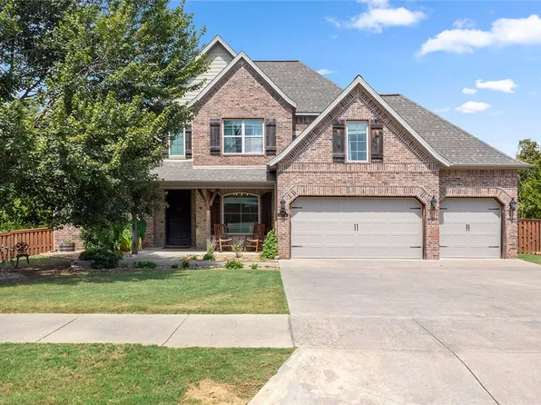3002 NW Vermilion Ave, Bentonville, AR 72712