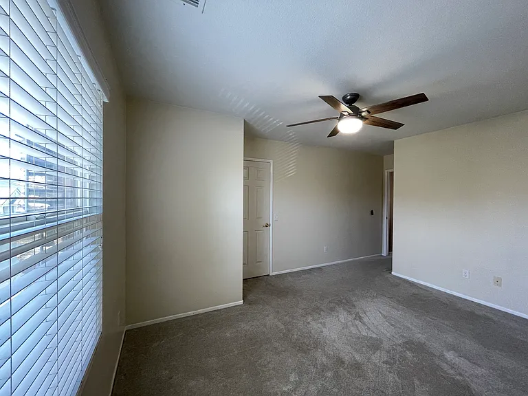 28440 Ware St — Photo 22