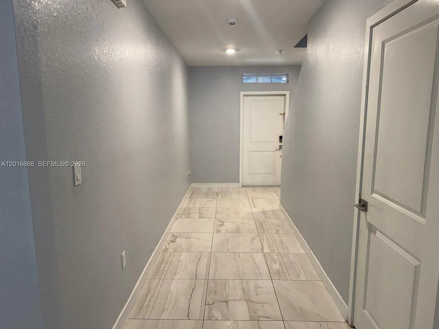 Royal Homes West — Photo 4