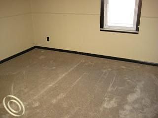 3rd image of 12772 Superior St