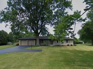 1208 W Overlook Rd, Marion, IN 46952