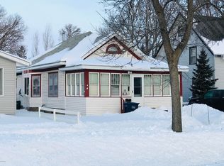 113 9th St SE, Watertown, SD 57201