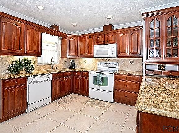5th image of 14 Crazy Horse Ct