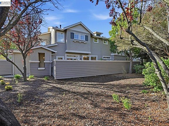 5th image of 130 Sutter Creek Ln