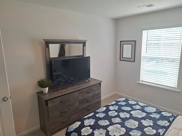 205 Dunham Rd — Photo 21