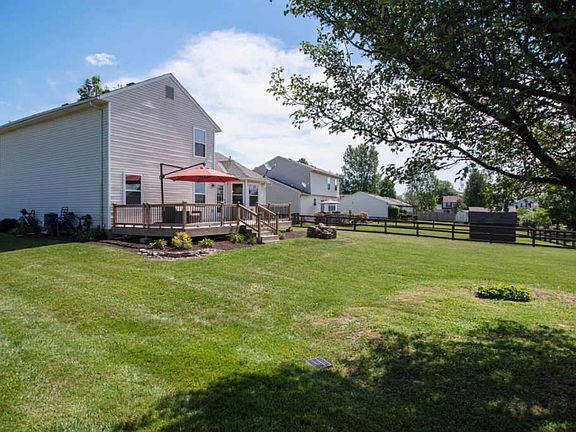 2nd image of 21 Pond Ln
