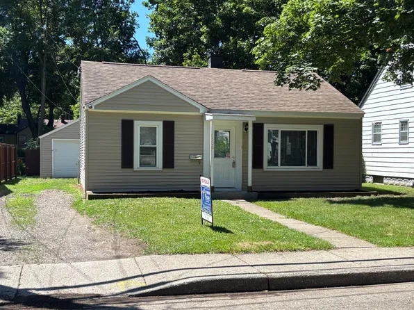 1506 Palmer Ave, Kalamazoo, MI 49001