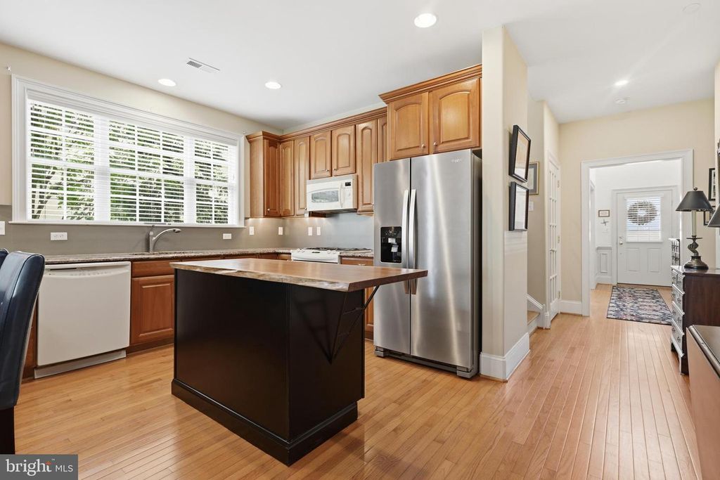 16 Jefferson Crossing Blvd, East Norriton, PA - View 6