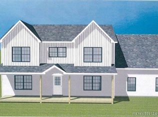 8 Stone St, Hermon, ME 04401