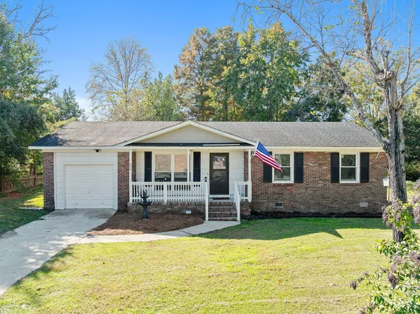 608 E 3rd North St, Summerville, SC 29485