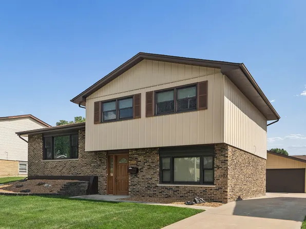 7527 163rd St, Tinley Park, IL 60477