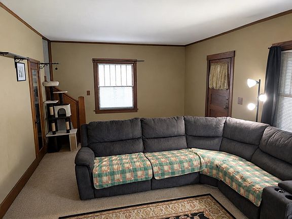 5th image of 205 N College Ave
