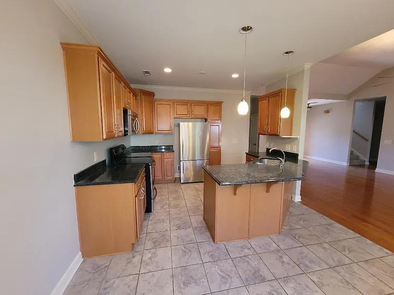 123 Savo Bay — Photo 4