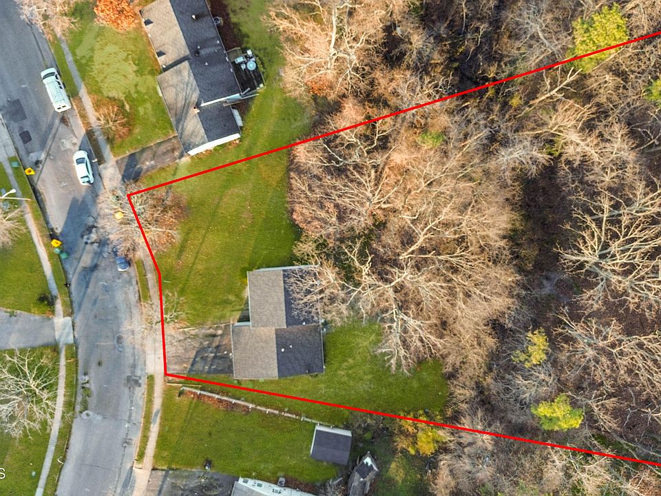 1st image of 129 Van Buren Avenue