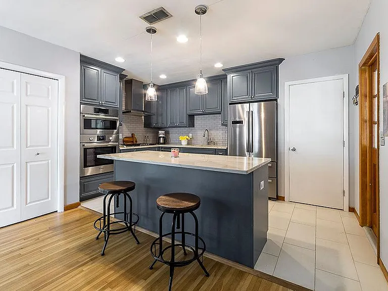 11 S University Cir — Photo 5