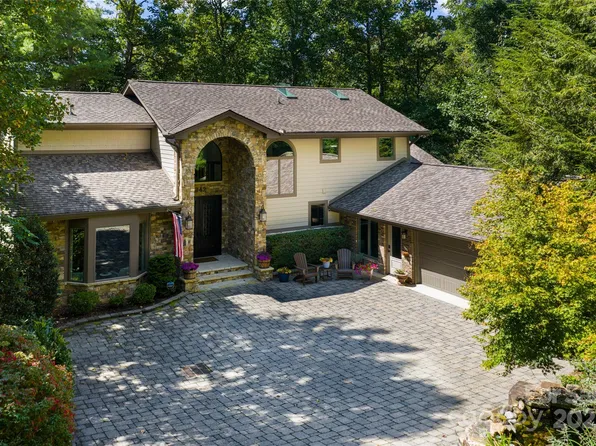 342 Sondley Dr, Asheville, NC 28805