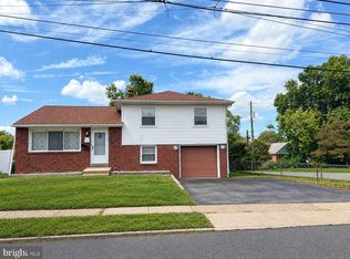 1609 6th Ave, Folsom, PA 19033