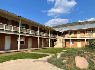 634 E 8th Ave APT 8, Durango, CO 81301
