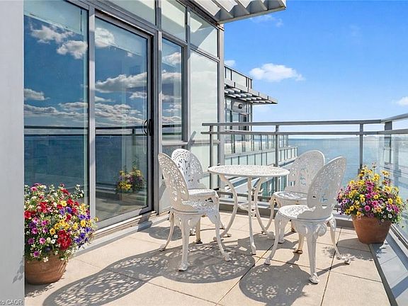 3rd image of 3500 Lakeshore Rd W #827