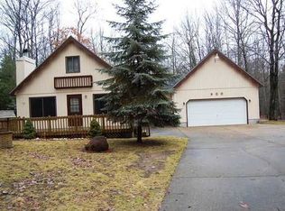 900 Saint Lawrence Ave, Roscommon, MI 48653