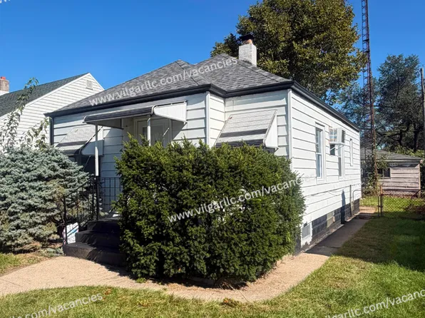 617 Burr St, Gary, IN 46406