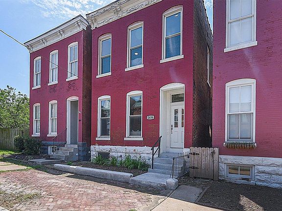 2nd image of 2636 Shenandoah Ave