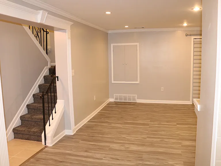 38330 North Ln — Photo 3