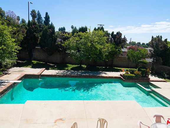 5th image of 9340 Brightwood Ct