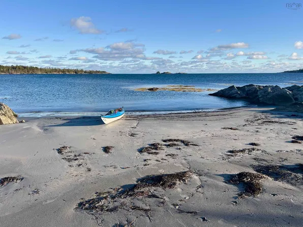 Moshers Island Rd, Lunenburg, NS B0J 2X0