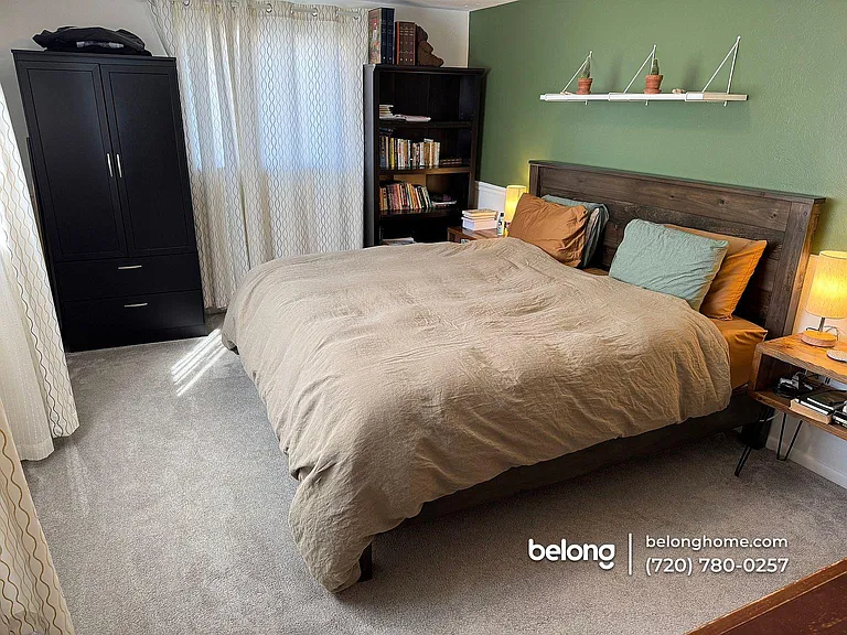 121 S Stuart St — Photo 3