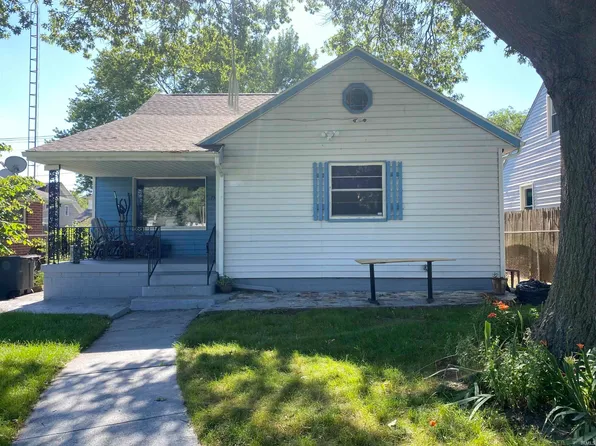 753 N Elmer St, South Bend, IN 46628