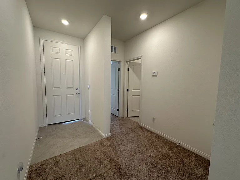7301 Copper Grove Ave — Photo 6