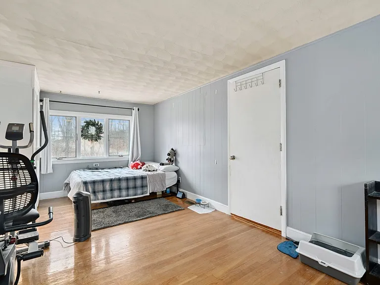 235 Forest St — Photo 18