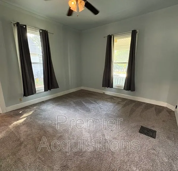 866 Washington Ave #A — Photo 10
