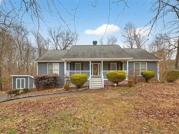 70 Kimball Ct, Douglasville, GA 30134