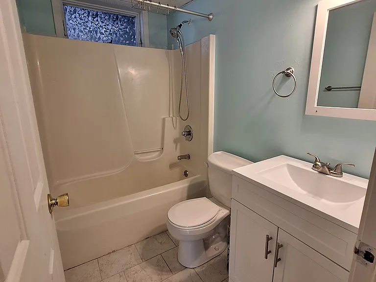591 Warren Wright Rd #B — Photo 4