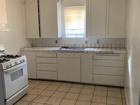 109A Maple St, Modesto, CA 95351